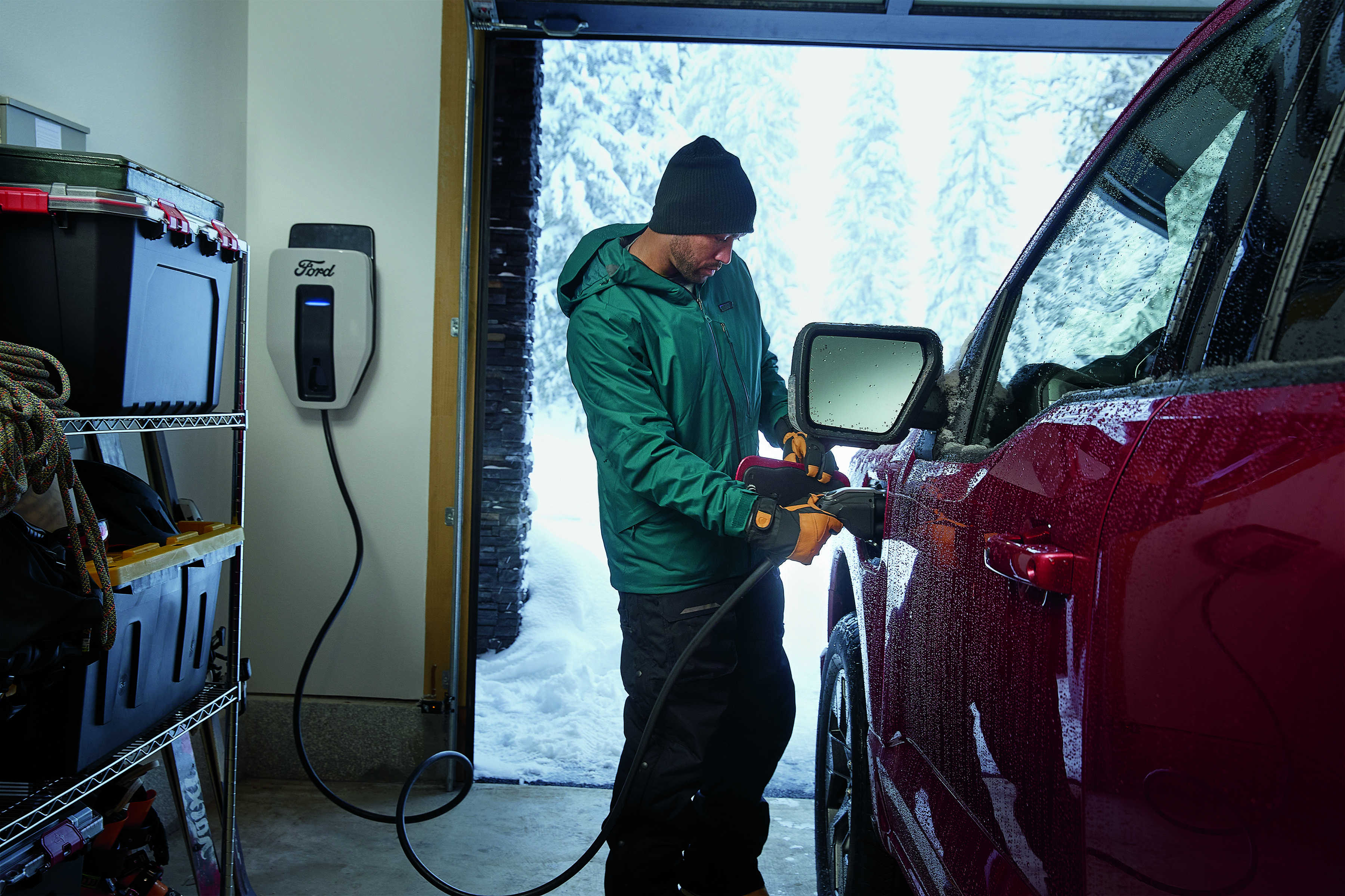 Ford experts put together some tips to help you best prepare your electric vehicle and maximize its range and performance in the cold. 